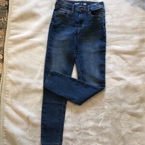 Girls light weight Old Navy Rockstar Jegging